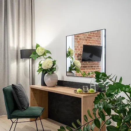 Jazz Market Square Hotel