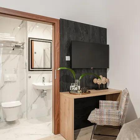 Hotel Jazz 3*