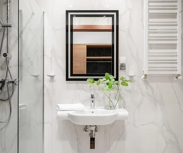 Jazz Market Square Hotel