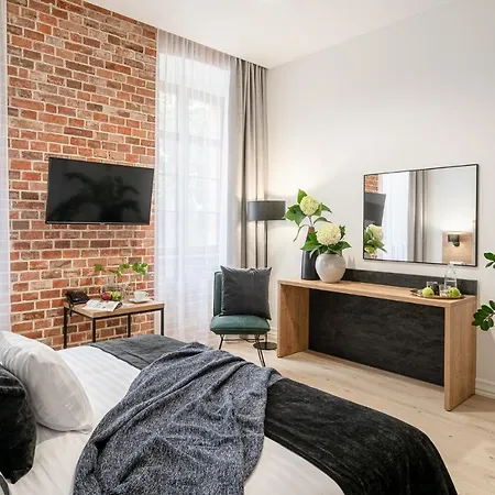 Hotel Jazz Market Square 3*