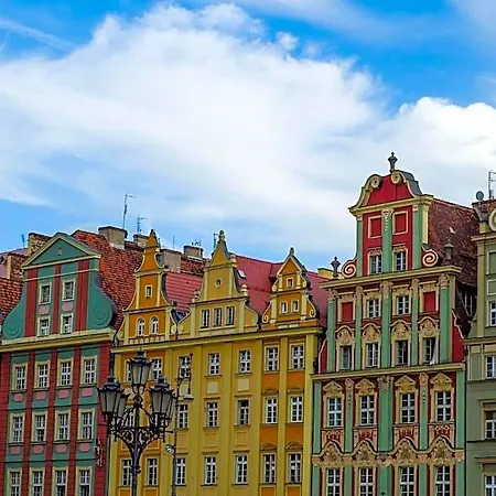 Готель Jazz Market Square 3*